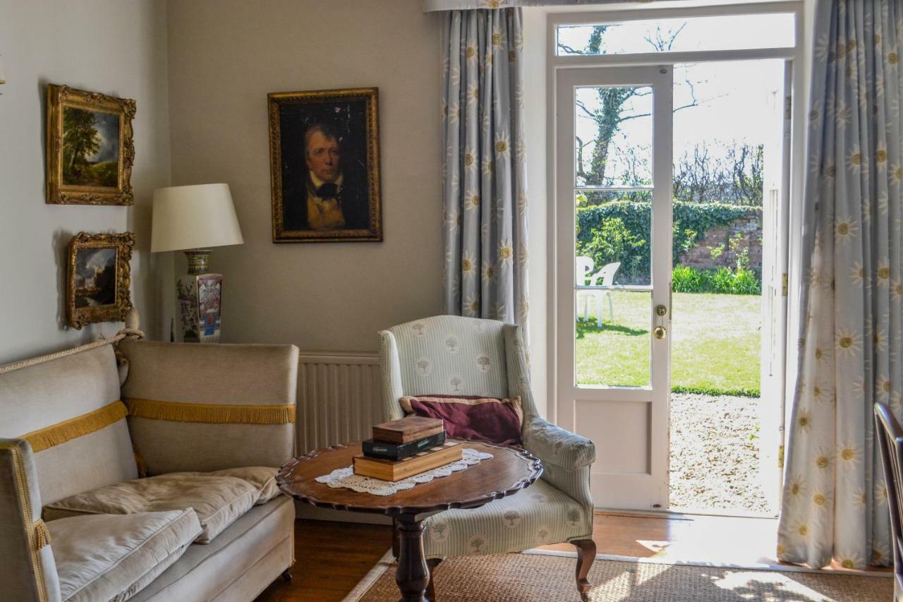 Sankence Lodge B&B Aylsham Exteriör bild